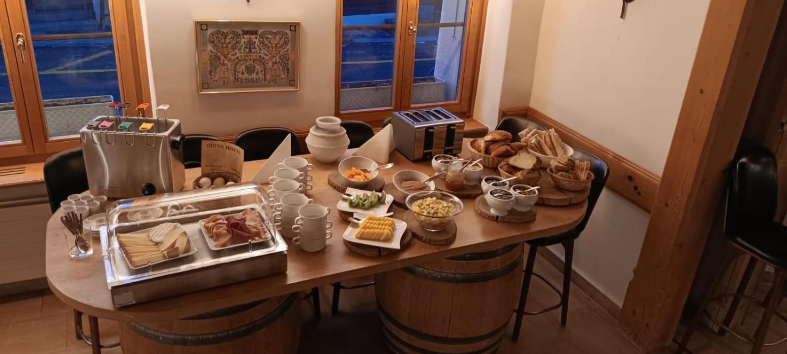 Hotel De Commune Gstaad Luaran gambar