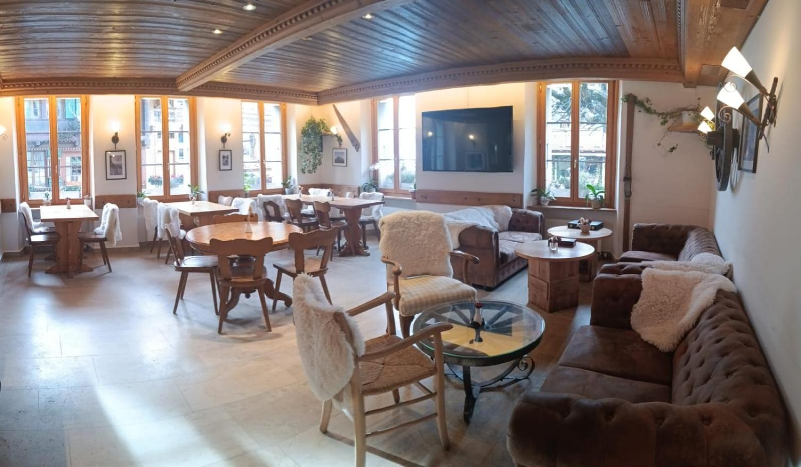 Hotel De Commune Gstaad Luaran gambar
