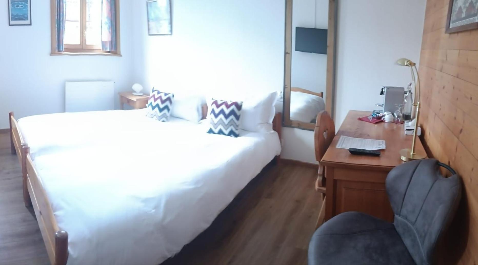 Hotel De Commune Gstaad Luaran gambar