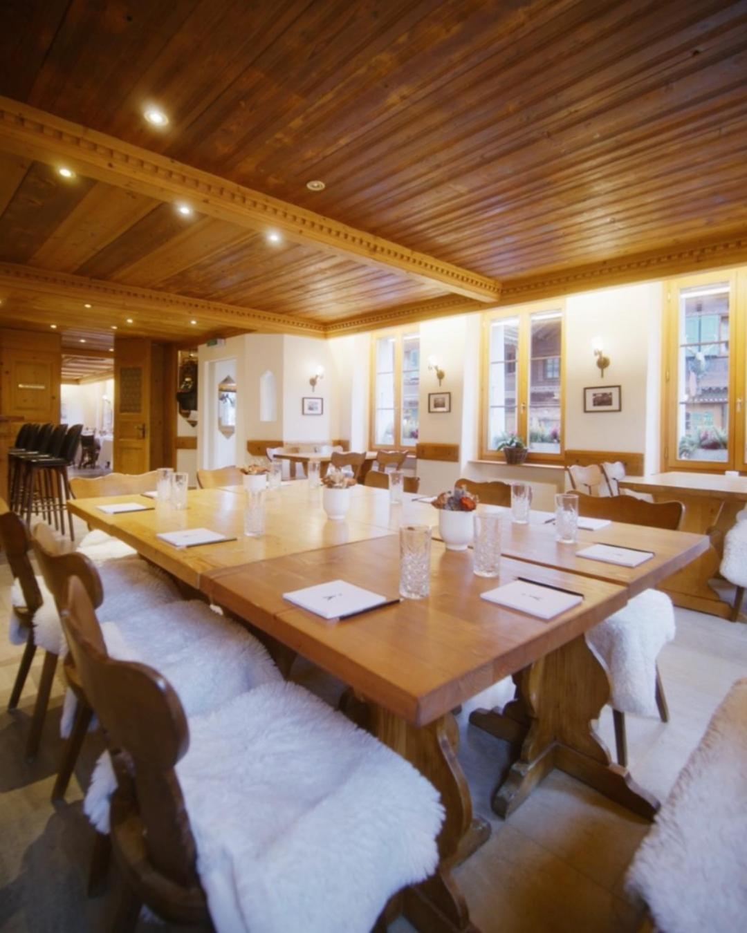 Hotel De Commune Gstaad Luaran gambar
