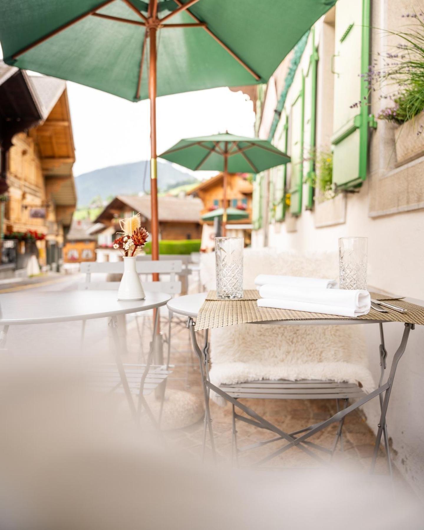 Hotel De Commune Gstaad Luaran gambar